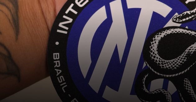 Medalhas em metal cortadas a laser